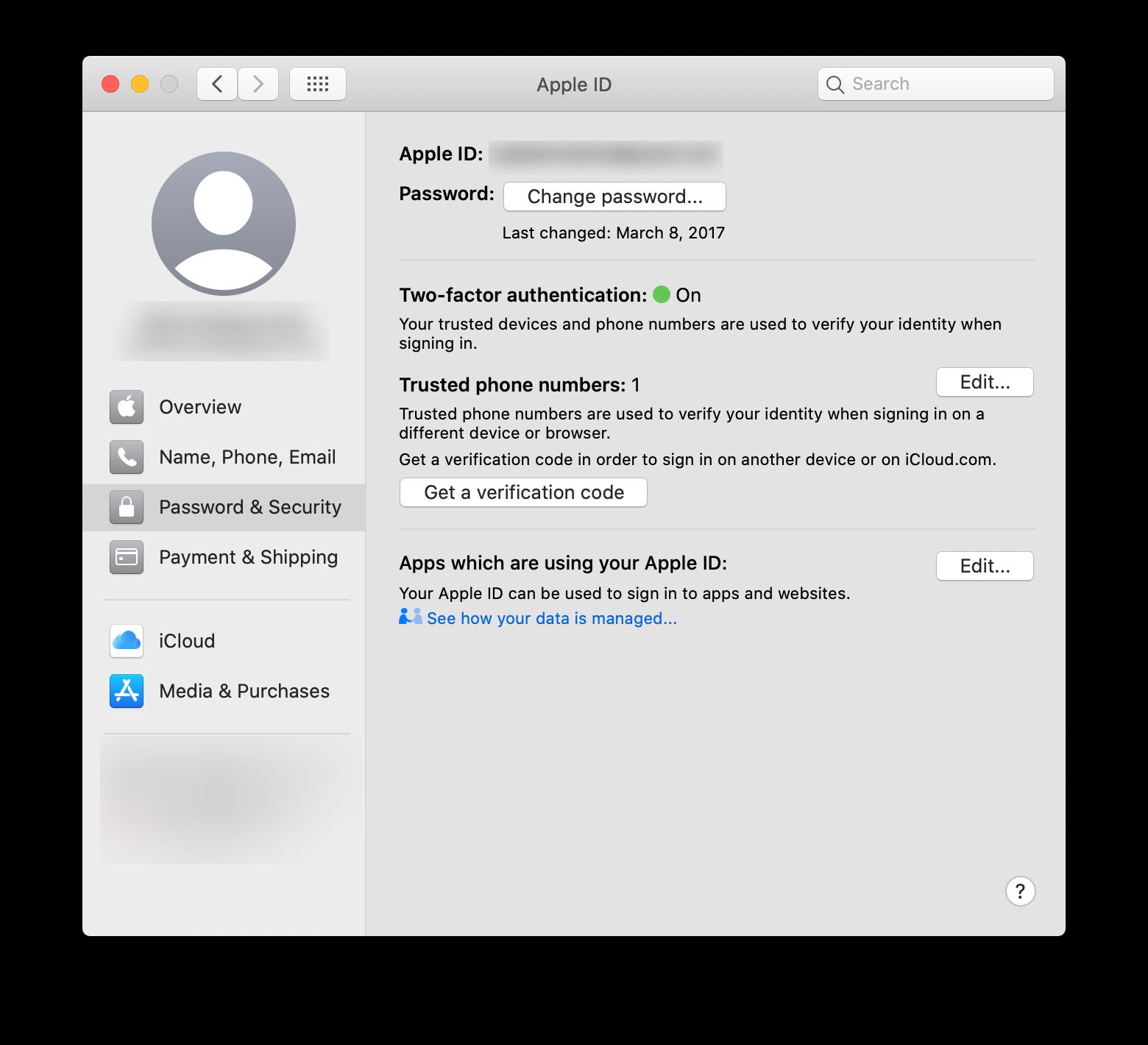 How to change Apple ID on Mac?